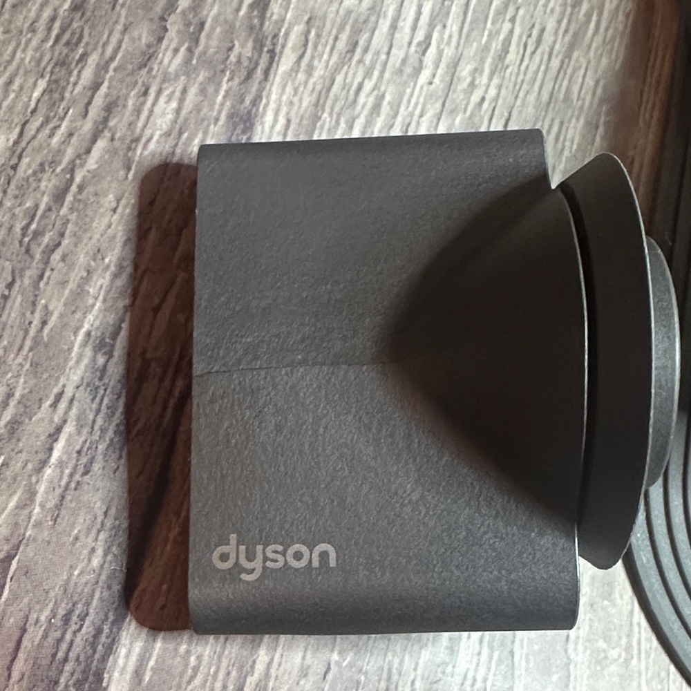 Dyson Hair Dryer with Stand and Attachments - Picture 12 of 14